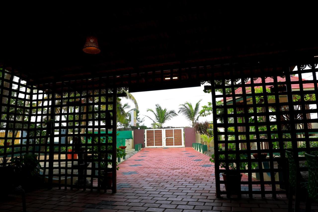 Sunset Beach Villa Cherai Kochi Ngoại thất bức ảnh