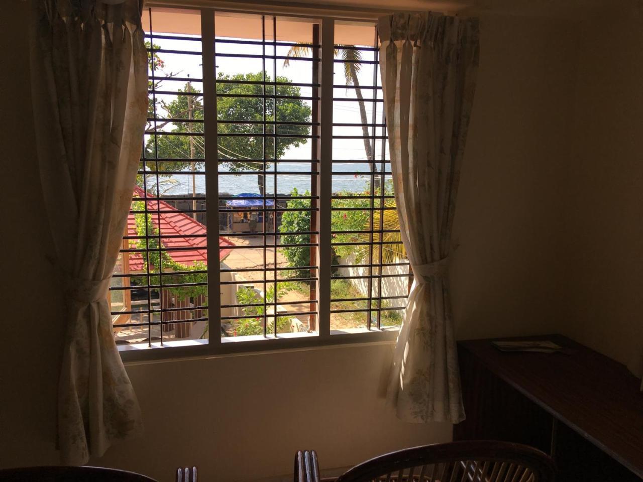Sunset Beach Villa Cherai Kochi Ngoại thất bức ảnh