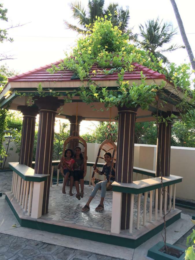 Sunset Beach Villa Cherai Kochi Ngoại thất bức ảnh